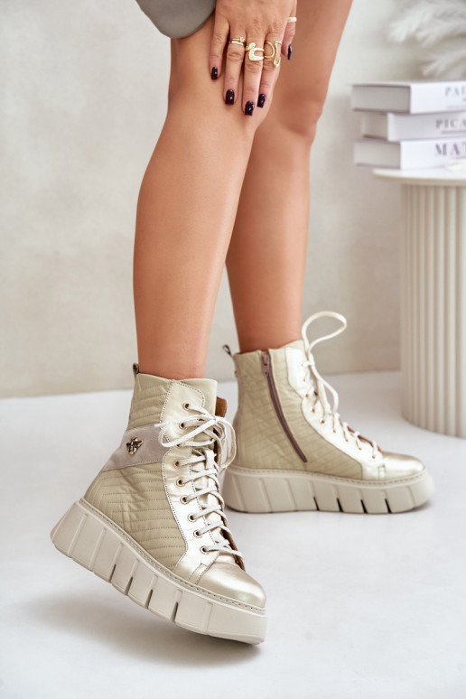Piel Botas con una plataforma Tiene queciejka 06751-25 color dorado