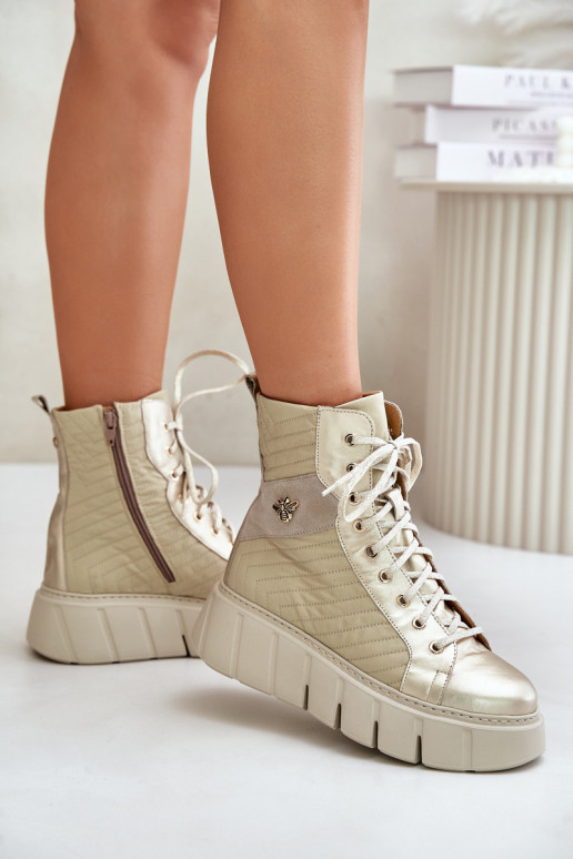 Piel Botas con una plataforma Tiene queciejka 06751-25 color dorado