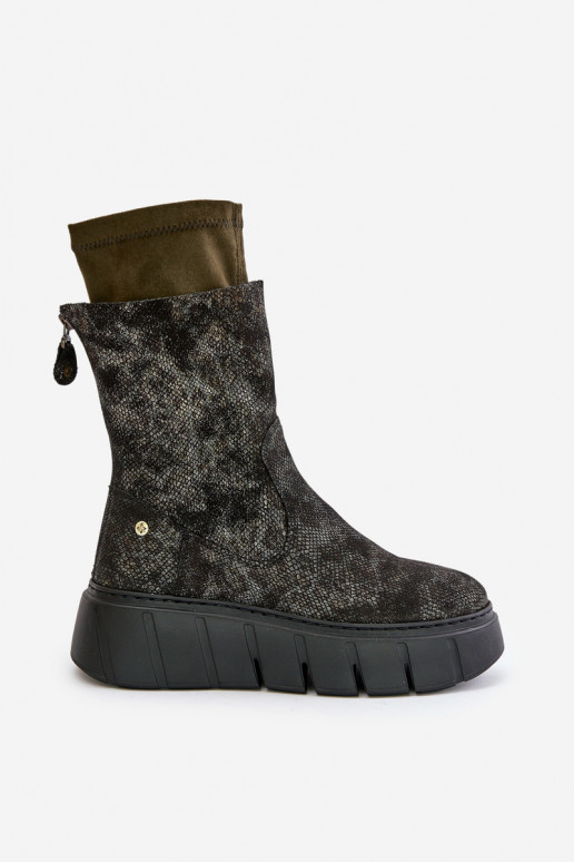 Piel Botas de mujer con una plataforma Tiene queciejka 06766-09 de color caqui Piel Botas de mujer con una plataforma Tiene queciejka 06766-09 de color caqui