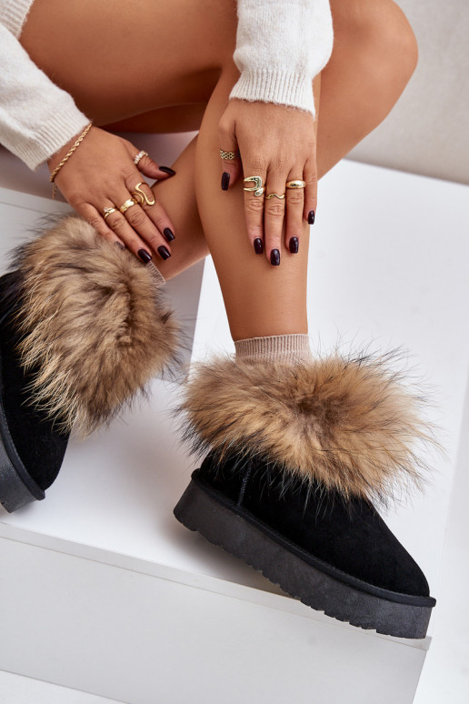 Piel Botas de nieve con una plataforma con un abrigo de piel de color negro Avirisa Piel Botas de nieve con una plataforma con un abrigo de piel de color negro Avirisa