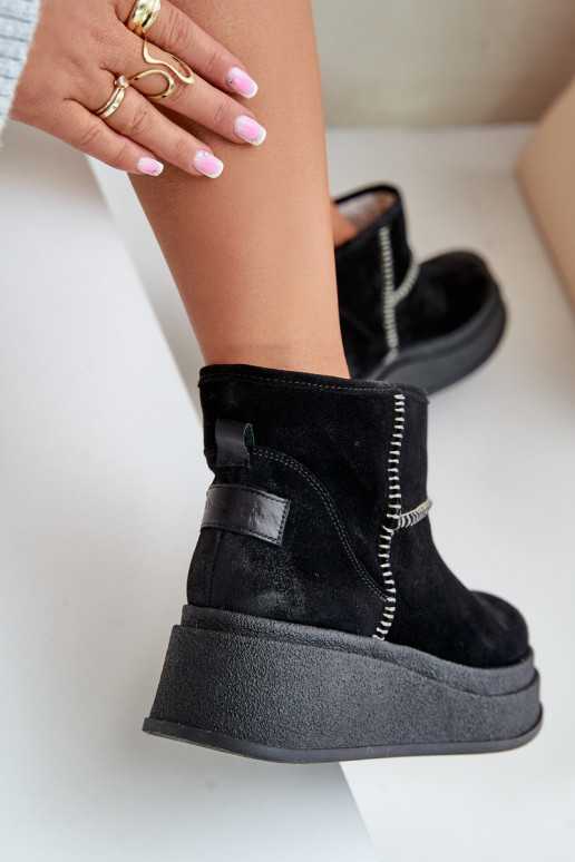 Piel de gamuza Botas de nieve Botas con una plataforma I Koturnie Tiene queciejka 06769-01 de color negro Piel de gamuza Botas de nieve Botas con una plataforma I Koturnie Tiene queciejka 06769-01 de color negro