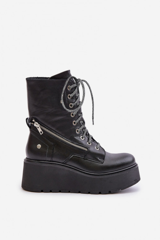 Piel botines de trabajo con una plataforma I Koturnie Tiene queciejka 06676-01 de color negro Piel botines de trabajo con una plataforma I Koturnie Tiene queciejka 06676-01 de color negro