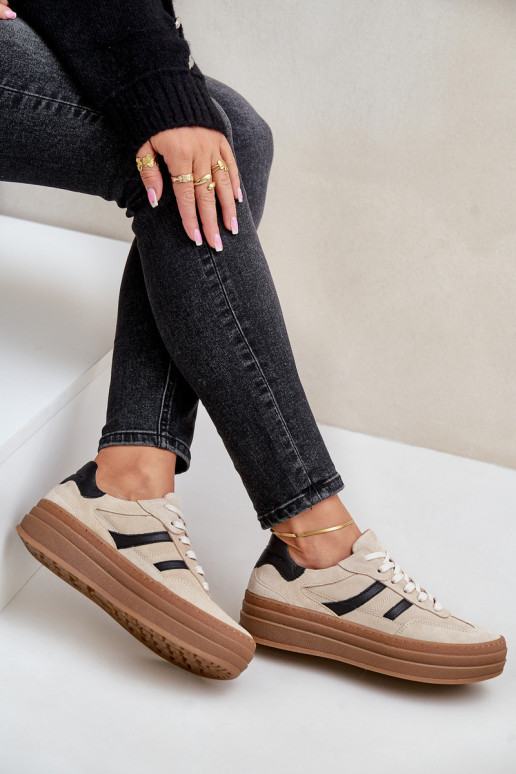 Zazoo N1176 de gamuza Zapatillas modelo zapatos. con una plataforma beige Zazoo N1176 de gamuza Zapatillas modelo zapatos. con una plataforma beige