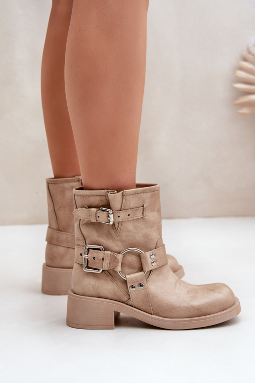 Piel Botas de mujer En un tacón bajo Klocku con rayas Zazoo 3644 beige Piel Botas de mujer En un tacón bajo Klocku con rayas Zazoo 3644 beige