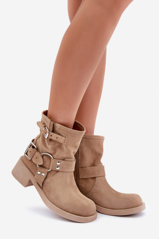 Zapatos de gamuza Femenino En un tacón bajo Klocku con rayas Zazoo 3644 beige Zapatos de gamuza Femenino En un tacón bajo Klocku con rayas Zazoo 3644 beige