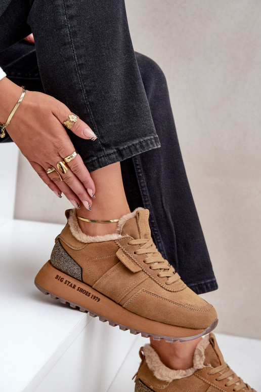 de gamuza Zapatillas modelo zapatos. Femenino con un abrigo de piel I Błyszczącym Elemento Big Star OO274578 Hi-Poly System colo