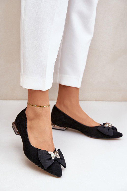 Estilo elegante Bailarinas de ante Femenino con cintas Laura Messi 2893 de color negro Estilo elegante Bailarinas de ante Femenino con cintas Laura Messi 2893 de color negro