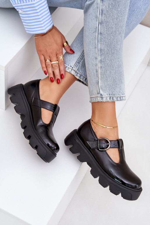 con efecto barniz Piel zapatos con hebillas Zazoo 20183 de color negro con efecto barniz Piel zapatos con hebillas Zazoo 20183 de color negro