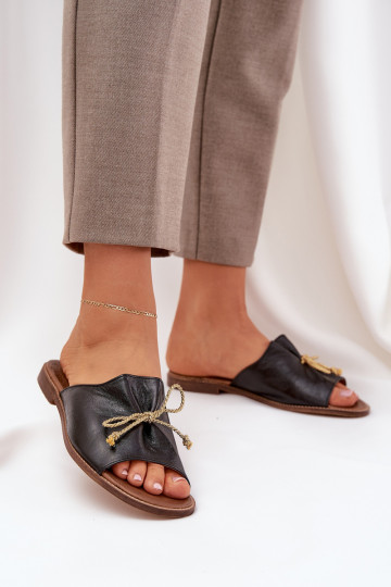 Zapatillas planas de piel elegantes con lazos Leįskis 3572 color negro 2