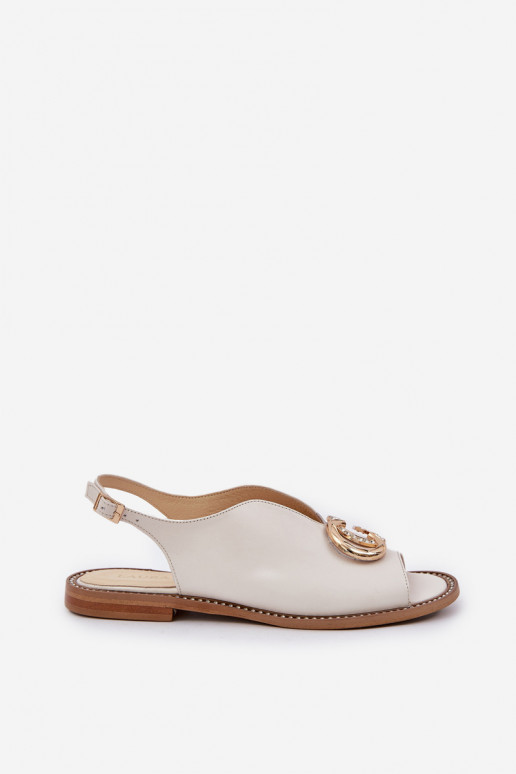 Sandalias de mujer con tacones anchos con adornos Laura Messi 2865 color marfil Sandalias de mujer con tacones anchos con adornos Laura Messi 2865 color marfil