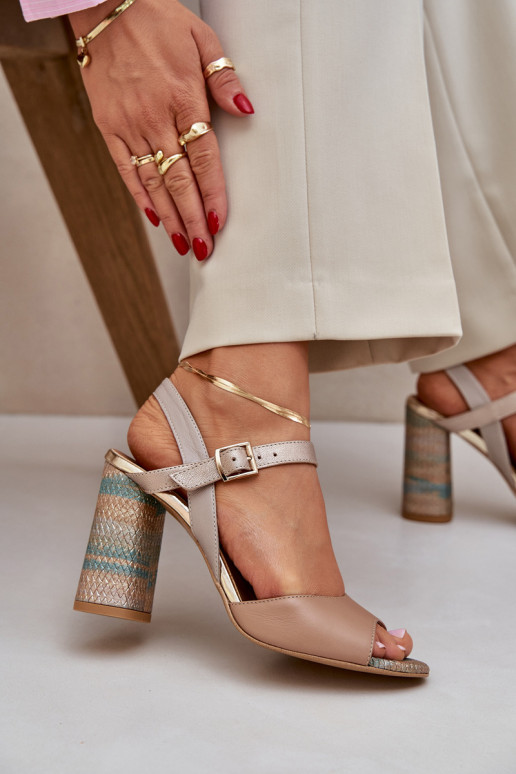Piel Estilo elegante sandalias con tacones Laura Messi 2136 beige Piel Estilo elegante sandalias con tacones Laura Messi 2136 beige