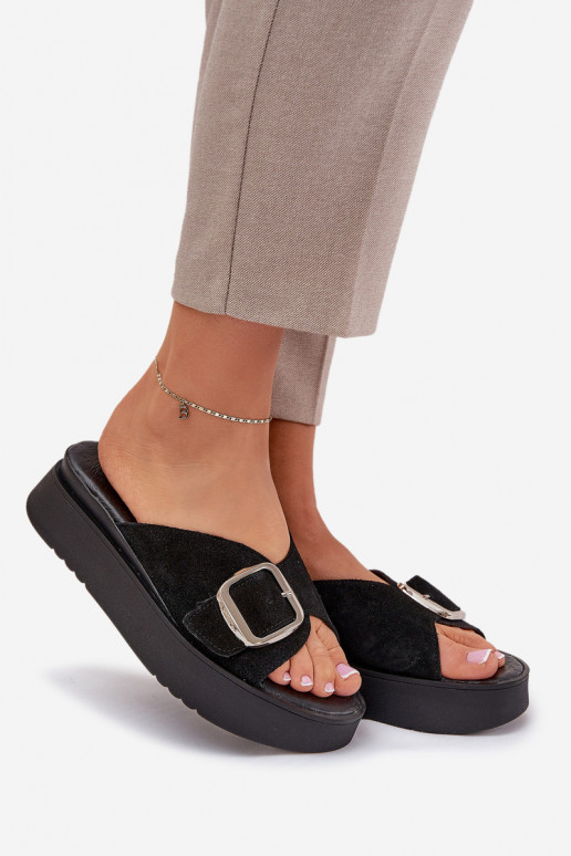 Zapatillas de ante para mujer. con hebillas con una plataforma Zazoo 3019 de color negro Zapatillas de ante para mujer. con hebillas con una plataforma Zazoo 3019 de color negro