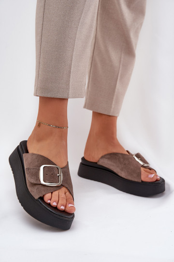 Zapatillas de ante para mujer. con hebillas con una plataforma Zazoo 3019 color marrón 2
