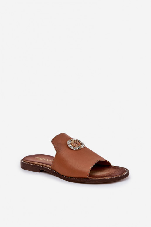 Estilo elegante Zapatillas de cuero Femenino con adornos Zazoo 3008 color marrón Estilo elegante Zapatillas de cuero Femenino con adornos Zazoo 3008 color marrón