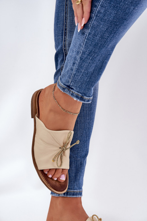 Zazoo 2659 Zapatillas de cuero Femenino beige Zazoo 2659 Zapatillas de cuero Femenino beige