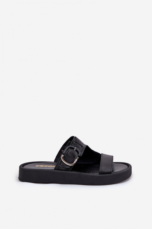 Zapatillas de cuero Femenino con una plataforma Zazoo 3024 de color negro Zapatillas de cuero Femenino con una plataforma Zazoo 3024 de color negro