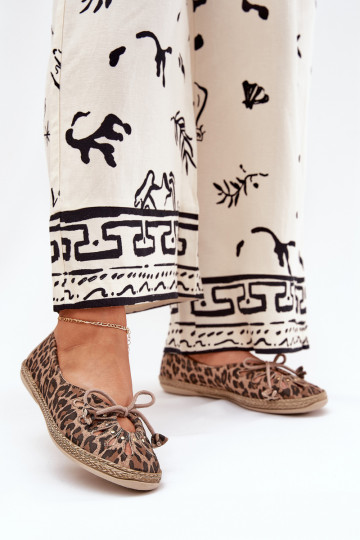 Bailarinas de cuero plano con estampado de piel de leopardo Zazoo 10179 color marrón