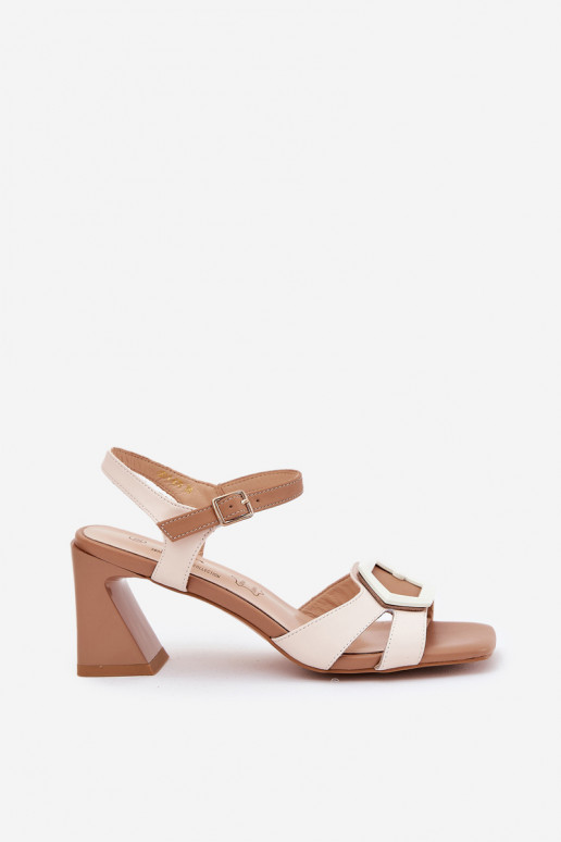 Estilo elegante Piel Sandalias de tacón alto para mujer. D&A MR38-570 beige