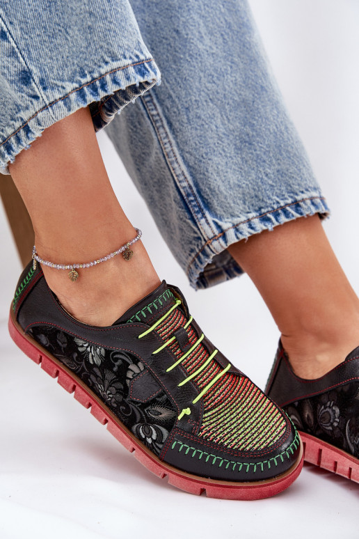 Piel zapatos Femenino Estampado Tiene queciejka 06784-20 de color negro Piel zapatos Femenino Estampado Tiene queciejka 06784-20 de color negro