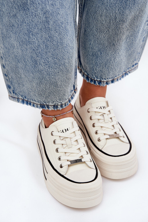 Piel Zapatos de ocio con una plataforma GOE RR2N4106 el color blanco