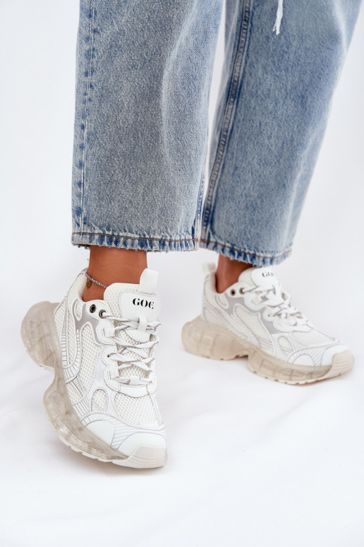 Piel Zapatillas modelo zapatos. Femenino GOE RR2N4083 beige