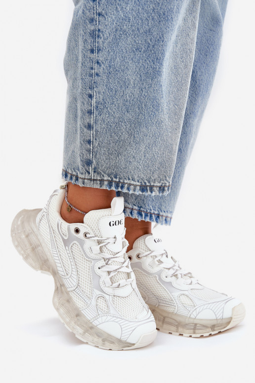 Piel Zapatillas modelo zapatos. Femenino GOE RR2N4083 beige