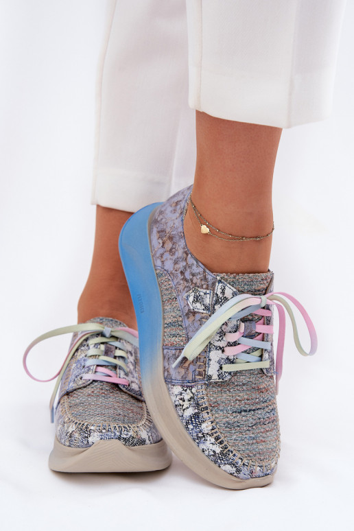 Piel zapatos Zapatillas modelo zapatos. Femenino con una plataforma Tiene queciejka 06776A-06 color azul Piel zapatos Zapatillas modelo zapatos. Femenino con una plataforma Tiene queciejka 06776A-06 color azul