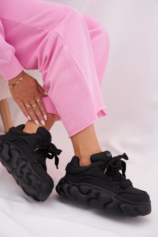 Piel Zapatillas modelo zapatos. Femenino con una plataforma GOE RR2N4044 de color negro