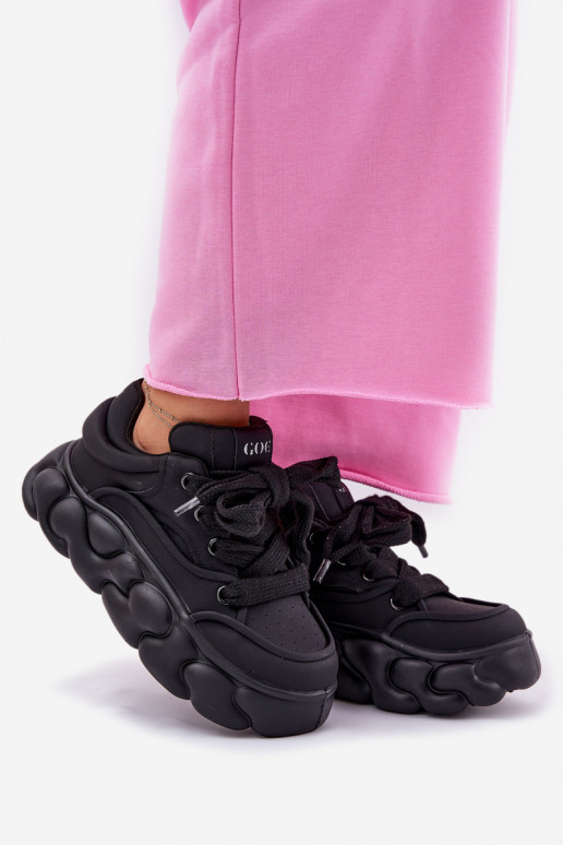 Piel Zapatillas modelo zapatos. Femenino con una plataforma GOE RR2N4044 de color negro