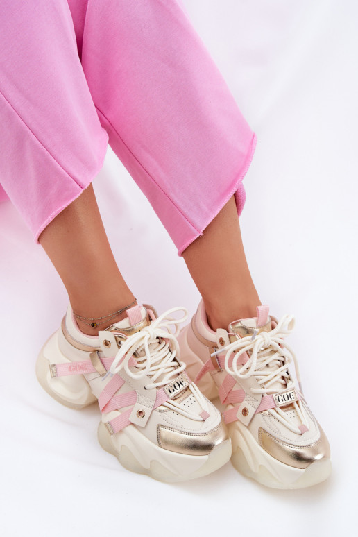 Piel Zapatillas modelo zapatos. Femenino con suelas masivas de moda GOE RR2N4031 beige