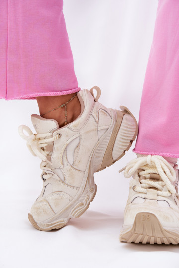 Piel Zapatillas modelo zapatos. Femenino GOE RR2N4037 beige 2