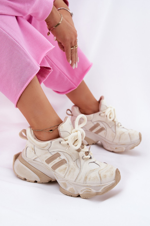 Piel Zapatillas modelo zapatos. Femenino GOE RR2N4037 beige