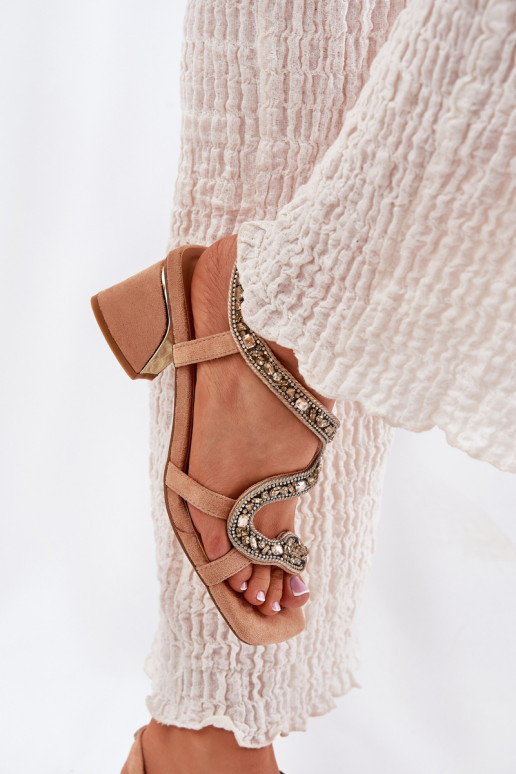 Sandalias de tacón alto para mujer. con ojos brillantes Artiker 56C1374 beige Sandalias de tacón alto para mujer. con ojos brillantes Artiker 56C1374 beige