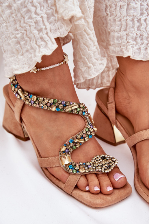 Sandalias de tacón alto para mujer. con ojos brillantes Artiker 56C1377 beige