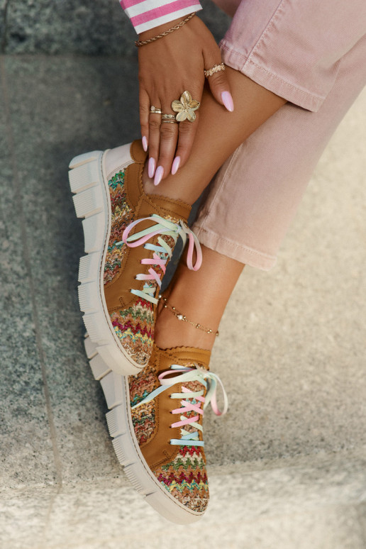 Femenino Piel zapatos Tiene queciejka 05850-29 Colores diferentes Femenino Piel zapatos Tiene queciejka 05850-29 Colores diferentes