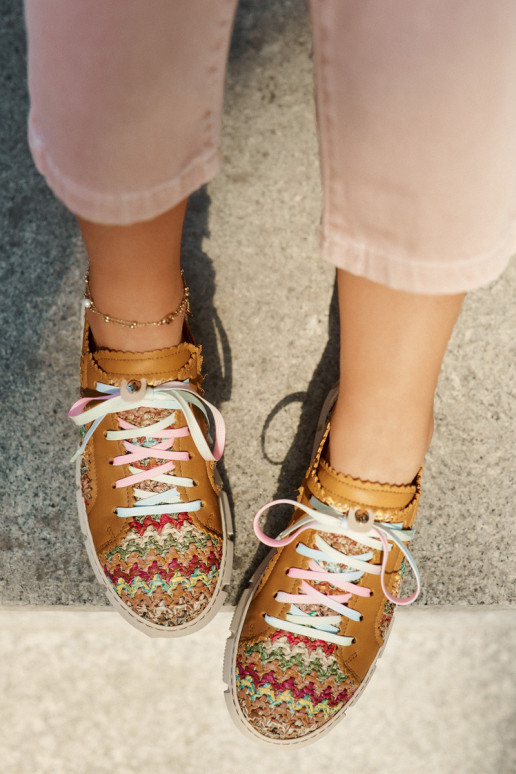 Femenino Piel zapatos Tiene queciejka 05850-29 Colores diferentes Femenino Piel zapatos Tiene queciejka 05850-29 Colores diferentes