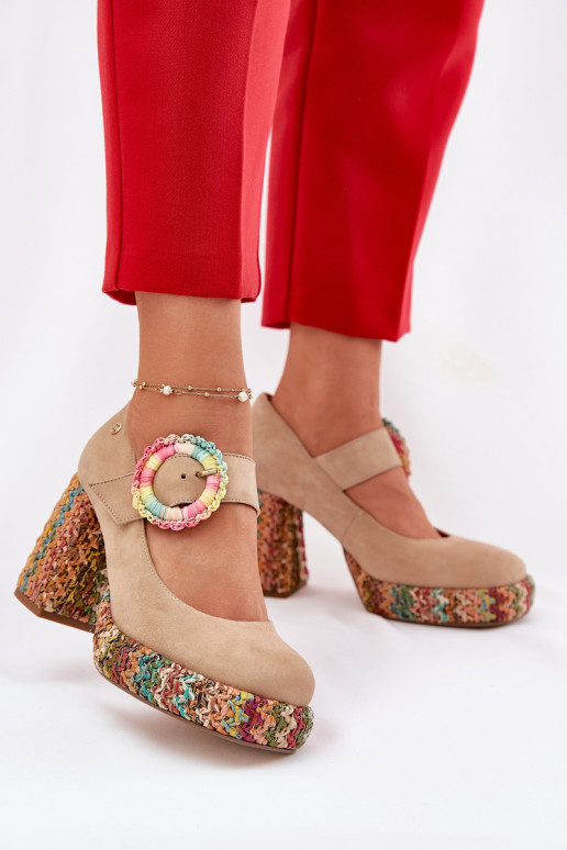 Zapatos de gamuza Con Trenza con tacones y plataforma Tiene queciejka 06839-04 beige Zapatos de gamuza Con Trenza con tacones y plataforma Tiene queciejka 06839-04 beige