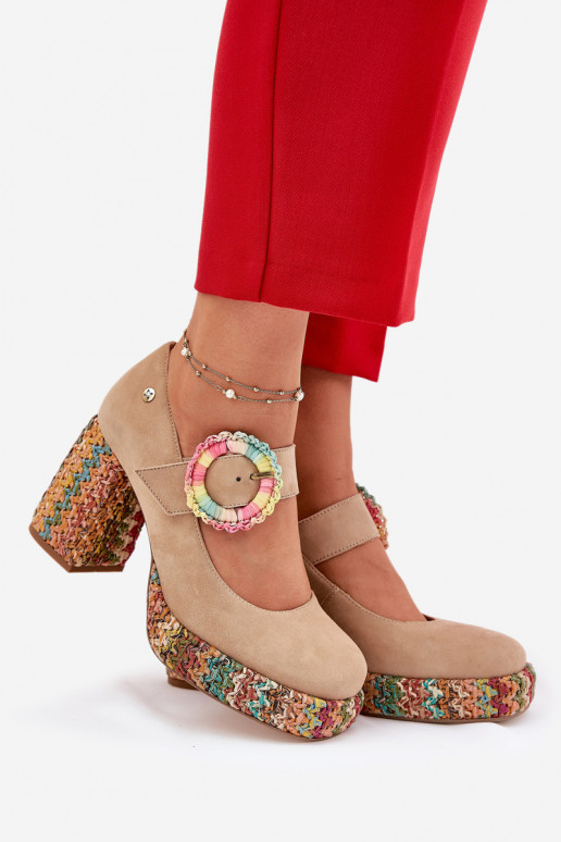 Zapatos de gamuza Con Trenza con tacones y plataforma Tiene queciejka 06839-04 beige Zapatos de gamuza Con Trenza con tacones y plataforma Tiene queciejka 06839-04 beige