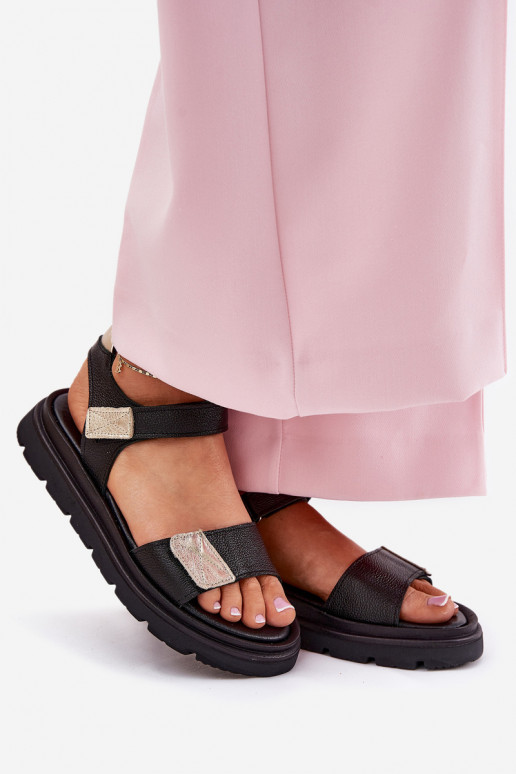 Sandalias de mujer Femenino con una plataforma Zazoo 40443 de color negro Sandalias de mujer Femenino con una plataforma Zazoo 40443 de color negro