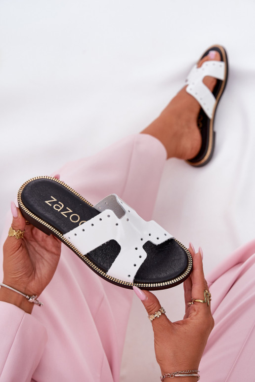 Zazoo 40326 con efecto barniz Femenino Zapatillas Con recortes decorativos el color blanco Zazoo 40326 con efecto barniz Femenino Zapatillas Con recortes decorativos el color blanco