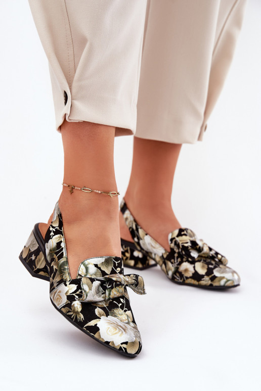 Piel Zapatos con flores con cintas N6539-44 de color negro Piel Zapatos con flores con cintas N6539-44 de color negro