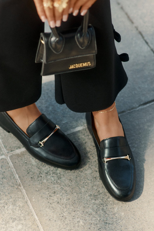 Piel zapatos mocasines de mujer Tiene queciejka K6809-01 de color negro Piel zapatos mocasines de mujer Tiene queciejka K6809-01 de color negro