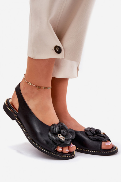 Piel Sandalias planas con adornos CheBello 4642 de color negro Piel Sandalias planas con adornos CheBello 4642 de color negro