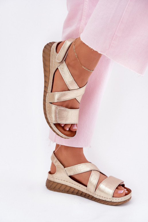 Sandalias de mujer Femenino con sujetadores adhesivos Tiene queciejka L6848-25 color dorado Sandalias de mujer Femenino con sujetadores adhesivos Tiene queciejka L6848-25 color dorado