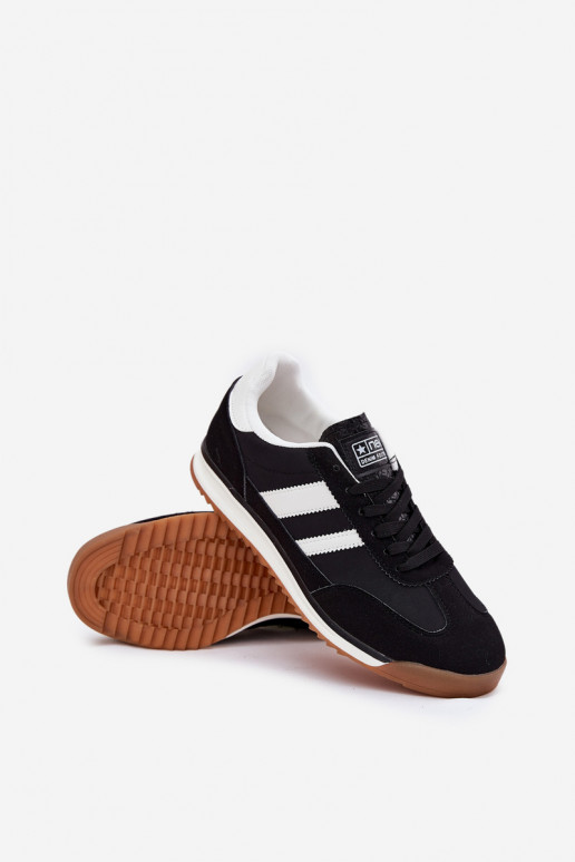 zapatillas Zapatillas modelo zapatos. Tiene quesculino de color negro Sivara