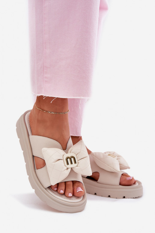 Zapatillas de cuero Femenino con una plataforma con cintas CheBello 4647 beige Zapatillas de cuero Femenino con una plataforma con cintas CheBello 4647 beige