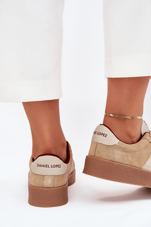 de gamuza Zapatillas modelo zapatos. Femenino Daniel Lopez Just Dare SS2D4022 beige de gamuza Zapatillas modelo zapatos. Femenino Daniel Lopez Just Dare SS2D4022 beige