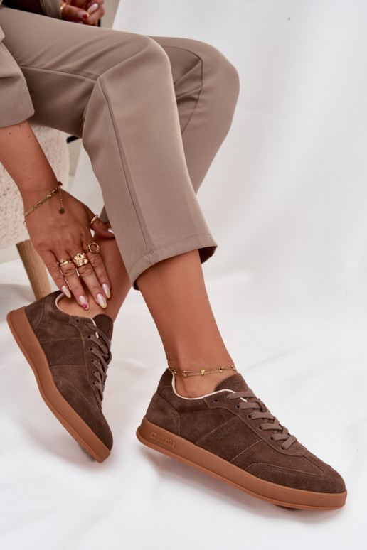 de gamuza Zapatillas modelo zapatos. Femenino Big Star SS274676 HI-POLY SYSTEM color marrón