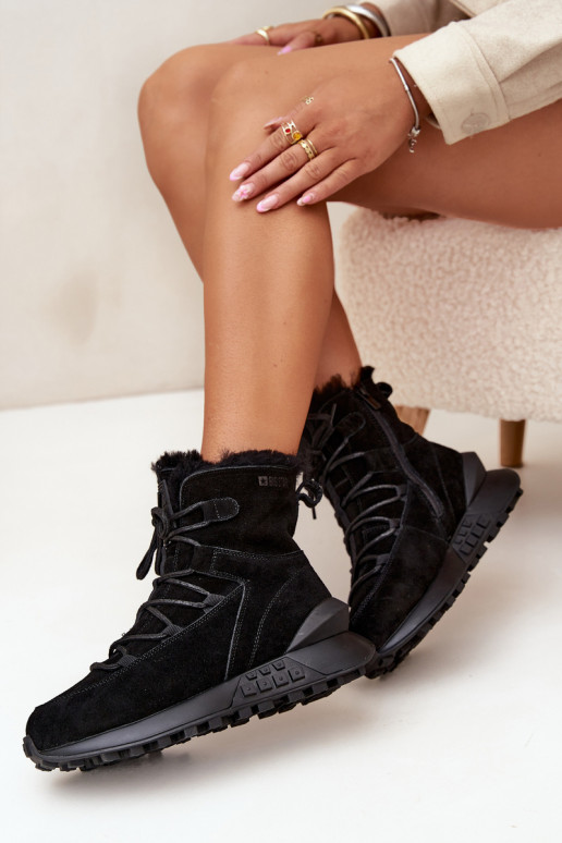 de gamuza Botas de nieve Femenino con un abrigo de piel Big Star SS274319 de color negro de gamuza Botas de nieve Femenino con un abrigo de piel Big Star SS274319 de color negro