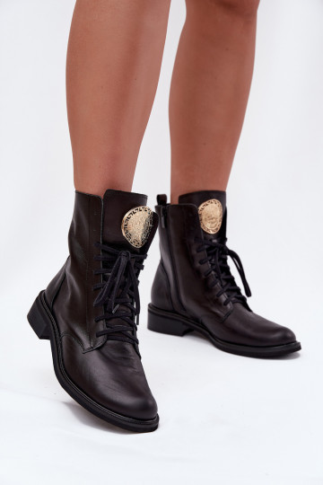 Botines de cuero para mujer con tacones anchos y detalles en color dorado Zazoo 3084 en color negro 2